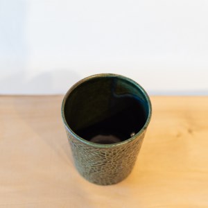 ビアカップ 大 ミドリ色 食器 カップ 陶芸品 工芸品 木と土calm プレゼント ギフト クリスマス お誕生日 結婚祝い 下関市 GQ013