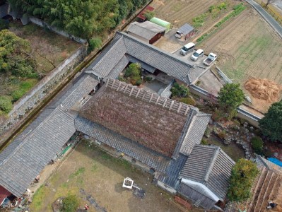ドローン空撮でご実家を撮影・プリント【A4サイズ 額付き】（京都府亀岡市内撮影限定）※要事前確認 ◇