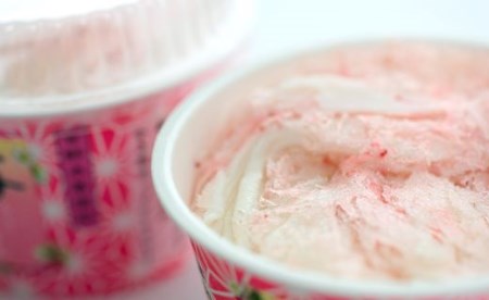 本葛氷(ほんくずごおり)　苺みるく