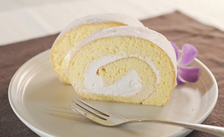 地鶏卵のロールケーキとWチーズケーキのセット