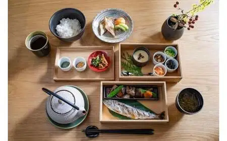 NIPPONIA HOTEL 八女福島 商家町 1泊2日ペア宿泊券（朝食付き）　125-002