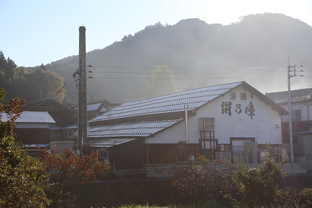 絹乃峰純米大吟醸　四拾720ml贈答用【日本酒 地酒 純米大吟醸 贈答用 ギフト 島根県 飯南町 A-210】