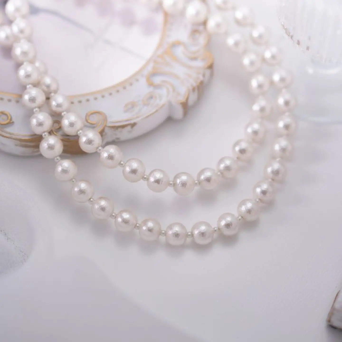 コットンパール「ホワイト」ロングネックレス(金具ゴールド)