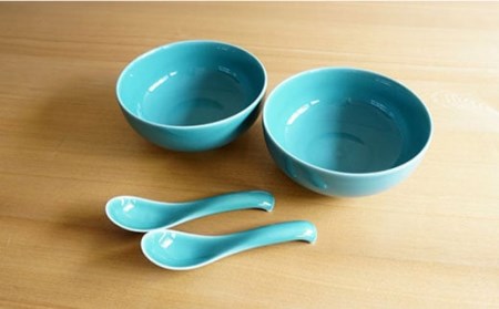 【白山陶器】【2人分の食器】丼とレンゲ4ピースセット 青磁 どんぶり 食器 皿 【波佐見焼】 [TA64] 波佐見焼