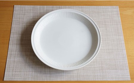 【白山陶器】【美しいレリーフ模様】よしず彫 大皿 1ピース 白磁 食器 【波佐見焼】 [TA73] 波佐見焼