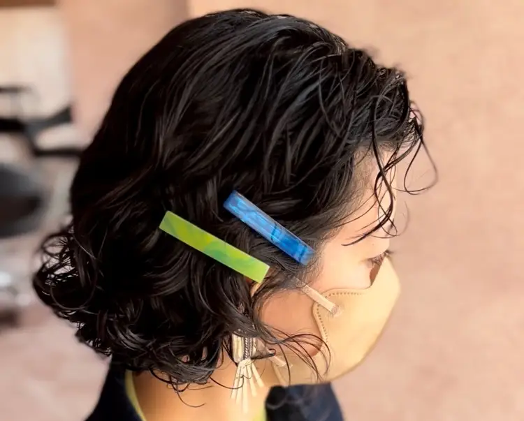 アクリル製ショートバレッタ aurora（オーロラ） eME　barretta 2 short 髪留め ヘアクリップ ヘアアクセサリー こだわりの逸品 地域特産品 ギフト 自分用 人気 おすすめ