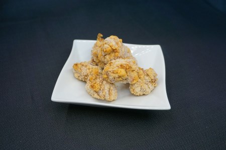 中津からあげ からあげ大吉 中津からあげ 2種類 ( もも肉 ・ ミックス 各400g × 2袋 ) | お肉 肉 鶏 鶏肉 調理済み 中津からあげ 唐揚げ からあげ から揚げ レンジ 冷凍 冷凍食品 弁当 おかず お惣菜 おつまみ 大分県 中津市