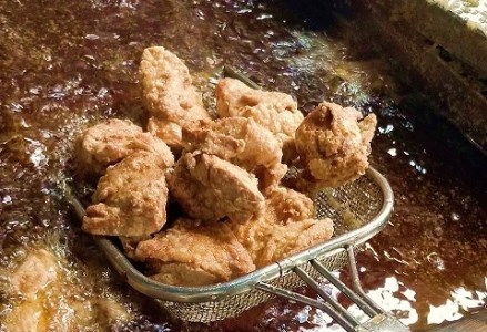 骨なしからあげ 1kg ( 500g ×2 ) | 中津からあげ 次郎長?川部精肉店 骨なしもも肉 500g×2 家庭調理 中津からあげ 唐揚げ からあげ から揚げ お弁当 弁当 おかず お惣菜 惣菜 おつまみ 大分県 中津市