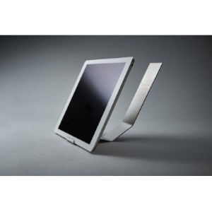 ≪京都&nbsp;木津川市≫ iPAD Stand (4Wayステンレス製) キッチンやリビングのインテリアに 便利 プレゼント リモートワーク テレワーク シンプルデザイン スタイリッシュ ステンレス アイパッドスタンド 026-01