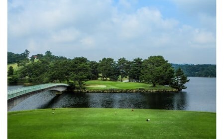 B043 セルフプレー券（万年池東、万年池西、阿知須コース・食事付）