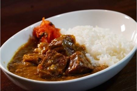 足柄牛を贅沢に使ったカレー200g×4個セット　