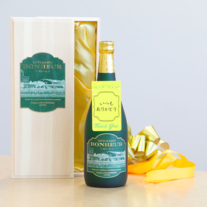 i286-f 【父の日ギフト】BONHEUR-ボヌール-父の日 焼酎 芋焼酎 本格芋焼酎 ワイン酵母 黄麹 ストレート ロック 水割り 家飲み 宅飲み お祝い 特別な日に プレゼント 贈り物【出水酒造 izumi-syuzou】