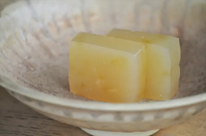 小田原老舗和菓子店の手づくり片浦レモンの生ようかん【和菓子店 手作りようかん 片浦レモンの生ようかん  職人の手作り 神奈川県指定銘菓 レモン 和スイーツ   神奈川県 小田原市 生ようかん 生ようかん】