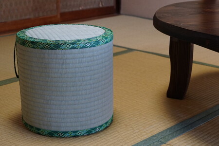 畳職人が作る畳椅子 高さ30cm 古河市 ※着日指定不可 _EA02
