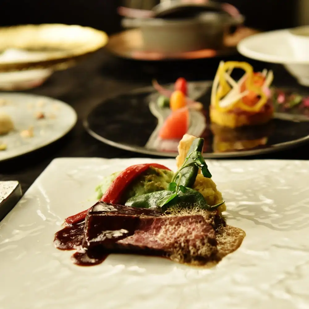 フレンチレストラン　Reve（レーヴ）　お食事券ディナー2名分・プレジールコース