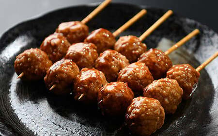 Y169 大山どりもも串など人気焼き鳥串35本セット（タレ）