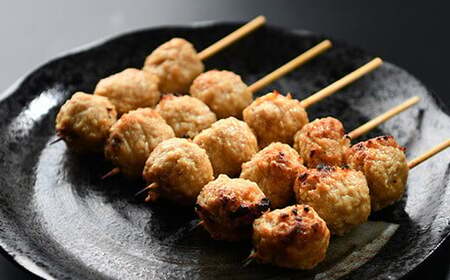 Y170 大山どりもも串など人気焼き鳥串35本セット（塩）