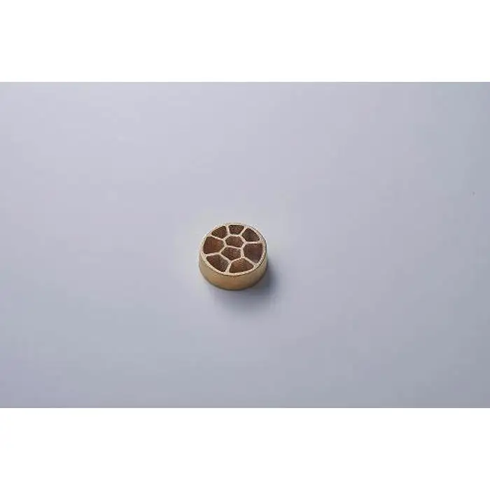 花をみずみずしく長持ち！銅合金製 針のない剣山と金属釉 水盤のセット（Voronoi Sサイズ）