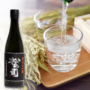 日本酒 松の司 純米大吟醸 黒 720ml 日本酒