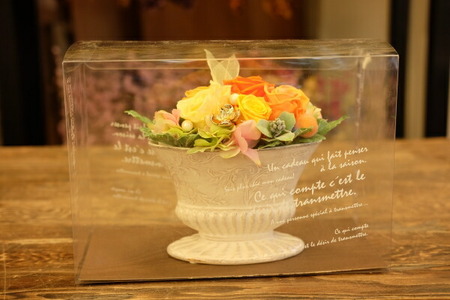 空間を華やかに　プリザーブドフラワー「ポットアレンジ」 レッド＆ピンク系