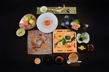 【本格会席と源泉の湯　修善寺絆+】 宿泊補助券 120,000円分 宿泊 観光