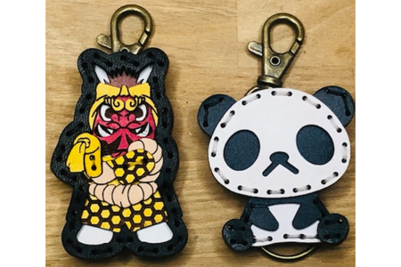 ヤブver2&zooパンダ レザーキーホルダーセット 一点もの 革 キーリング レディース メンズ 鍵 バッグチャーム ストラップ 革小物 かわいい 動物 キャラクター ギフト プレゼント 送料無料 ku022-010-r