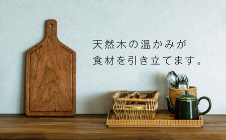 【無垢材 一枚板 チェリー材】カッティングボード【ROKURO WORKS】まな板 キッチン アウトドア キャンプ インテリア 手作り 木製 天然木 おしゃれ 送料無料 [MDV005]
