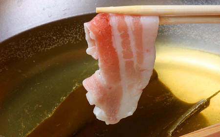 鹿児島県産 黒豚 しゃぶしゃぶ（バラ）1.2kg（200g×6P）小分け【00-057-21】