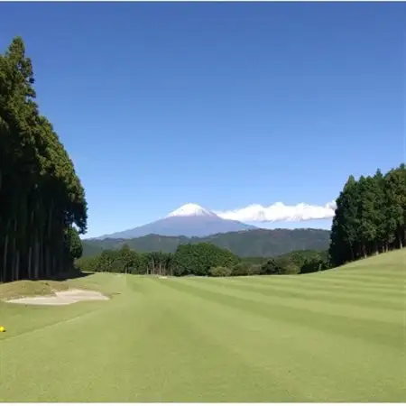 富士ロイヤルカントリークラブの特別優待ご利用券　5,000円分×2枚【1356758】