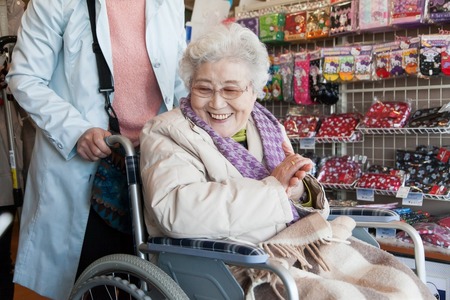 ヘルパー同行型介護付旅行サービス　夢たび利用券（30,000円分）