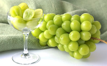 山形市産 シャインマスカット 秀 1房 700g以上 【令和8年産先行予約】FS25-731 くだもの 果物 フルーツ 山形 山形県 山形市 人気 2026年産