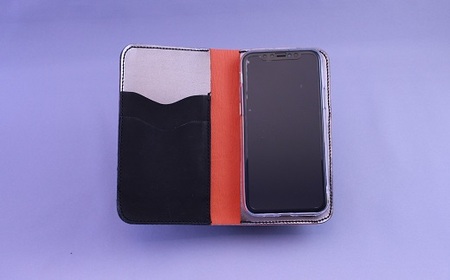 スマホケース(ブラック)：【iPhone11】