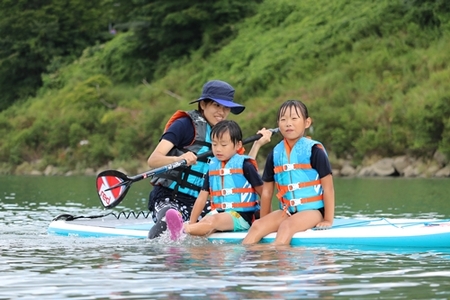 宮川 リバー SUP (サップ) 体験 3名分 ／ R2 SURF UNION 海上散歩 マリンスポーツ 川 アウトドア 一級河川 三重県 度会町