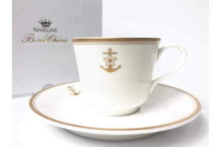 コーヒーカップ＆ソーサー2客セット（桜に錨）鳴海製陶製  化粧箱入り カップアンドソーサー 食器 陶器 ギフト 贈り物 プレゼント 広島県 呉市 ku091-054-r