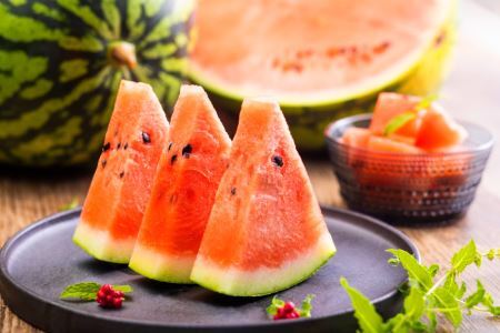 【期間限定】 上棚 すいか 2玉 [米吉農園 石川県 志賀町 BA4119]