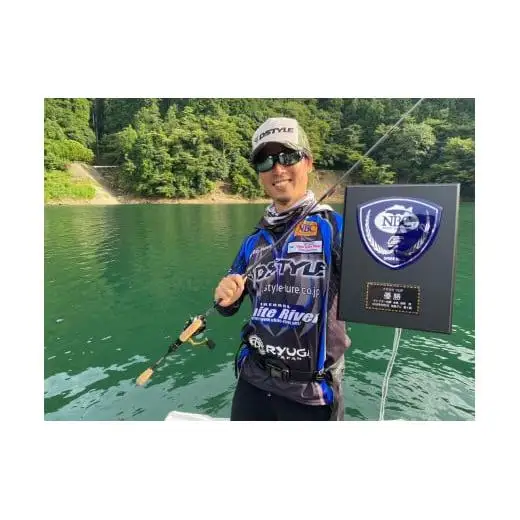 バス釣りガイドサービスin池原ダム!チームホワイトリバー井上正夫、井上慎二郎、雪谷晃太