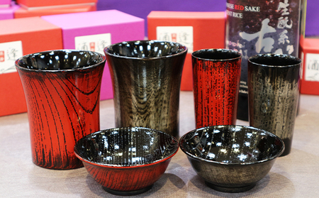 漆塗り「酒逢」盃 黒銀タイプ・己 酒器 工芸品 器 