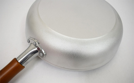 匠技極 フライパン26cm ガス火専用 フライパン 26cm 調理器具 キッチン用品 キッチン ショットピーニング処理 軽量 日本製 新潟 