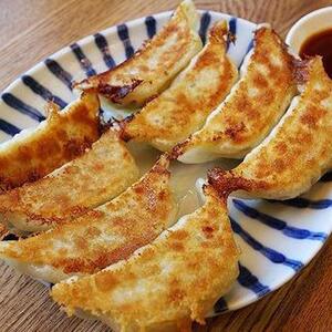 くるむの餃子づくしセット くるむの餃子32個(8個入り×4パック）・手羽先餃子10本（5本入り×2パック）
