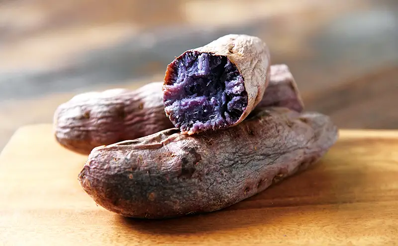 まるで畑のチョコ！沖縄久米島生まれ「焼き紅芋」5袋セット 紅いも お芋 イモ 焼き芋 焼きいも 沖夢紫 熟成 しっとり 甘い ホクホク 高糖度 粘り気 糖分 アントシアニン 国産 スイーツ おやつ 栄養満点 ダイエット 小分け