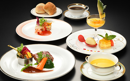 ホテル大観荘　季節ランチペアチケットC No.139