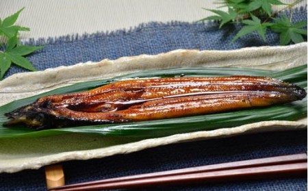 26-301．四万十川優化イオンうなぎ　蒲焼1尾・白焼1尾（ボイル肝、たれ付き）