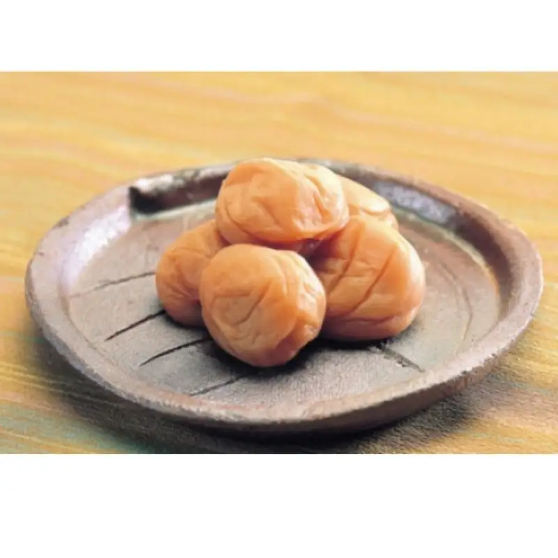 紀州南高梅 白干減塩梅 700g（塩分約9％） / 田辺市 紀州南高梅 南高梅 梅干し 梅干 梅 うめ 肉厚 お米 おにぎり 焼酎 梅酒 健康  白干し 減塩 【ikm007】