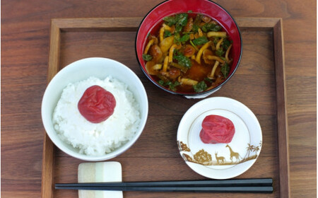 紀州蔵出し 完熟南高梅 しそ漬 800g / 田辺市 紀州南高梅 南高梅 梅干し 梅干 梅 うめ 肉厚 お米 おにぎり 焼酎 梅酒 健康 しそ漬け梅干し 紫蘇 シソ 和歌山【kms019-1】