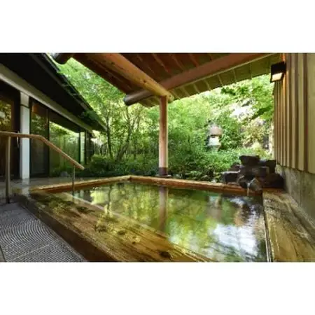 高級旅館【悠湯里庵】にご招待!ゆとり美麗会席とご入浴のセットプラン　2名様の招待券_旅行券・チケット 食事券    旅行券・チケット  温泉利用券 _【1243471】