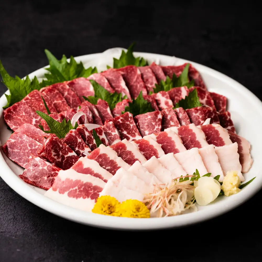 にくよし グルメ馬さし 1級セット 合計550g  醤油・生姜小袋付 ブロック 馬刺し 馬肉 真空パック 冷凍