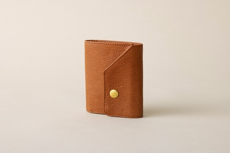 FACE-C（革のカシミヤ 北杜市産鹿革の三つ折り財布）BR（ブラウン）　財布 鹿革 軽量 革のカシミヤ ヴィンテージソフトレザー アップサイクルレザー レザー ミニマムデザイン 北杜市 国産 [h003]