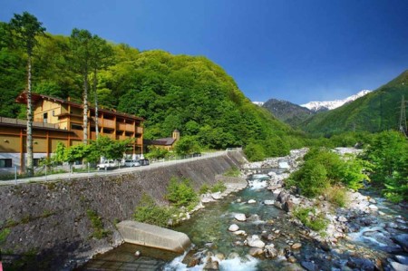 早太郎温泉「二人静」別邸一花一葉＜擬洋室＞　2名様宿泊券 チケット 旅行券 