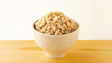 【 国産 玄米 】すぐに食べられるもち麦入り 玄米 ごはん （ 200g × 3パック ）
