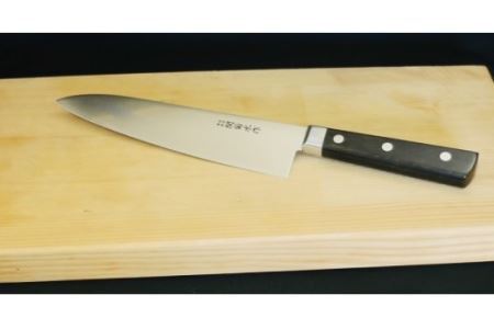 細かな作業にも使える! 刃先が鋭い剣型口金付包丁 SK-308